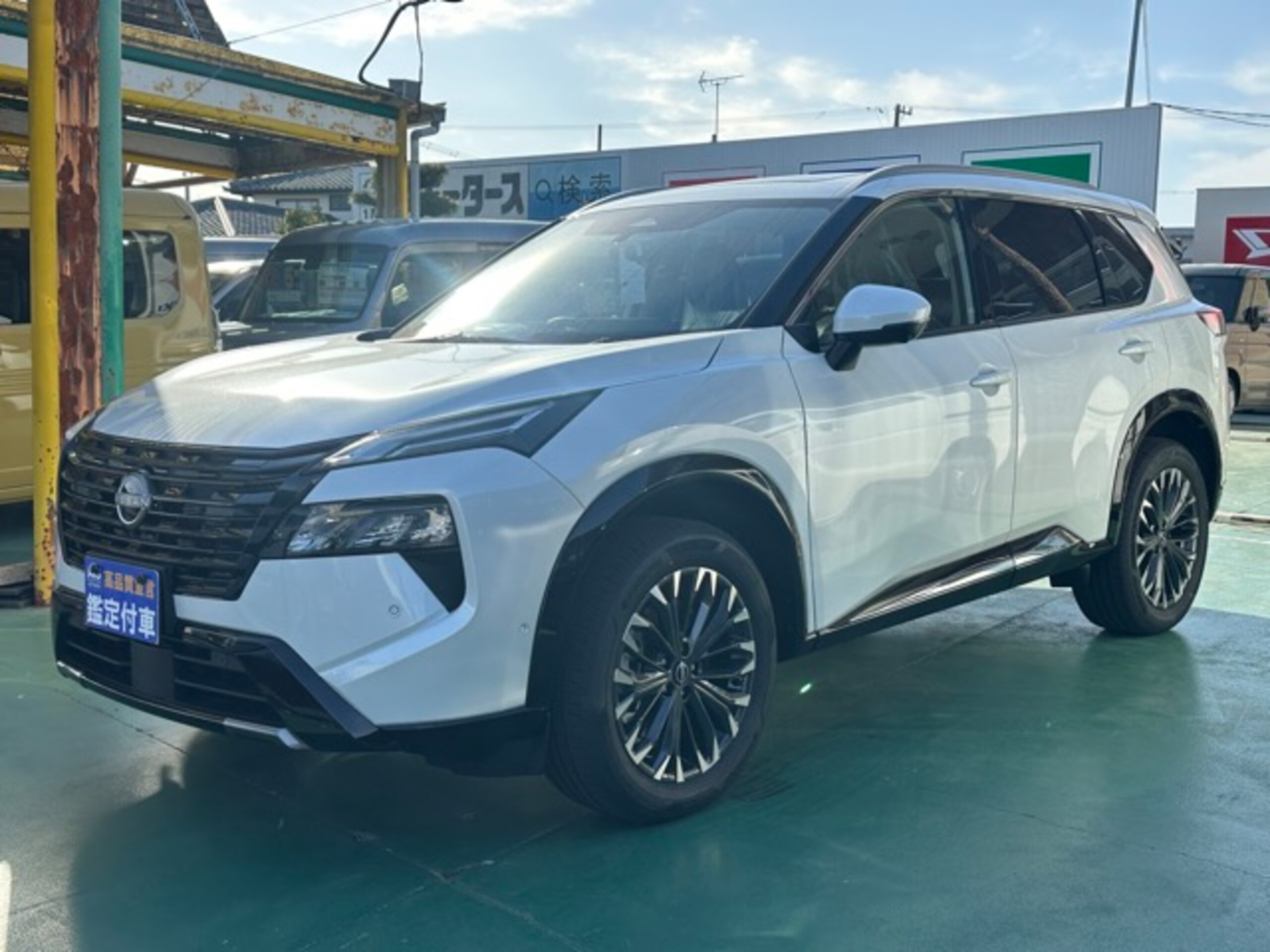 2025 Nissan Xtrail — photo 2