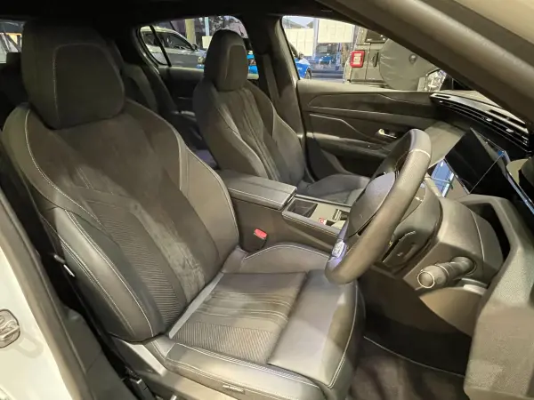 Peugeot 308GT Puretech Edition — photo 7