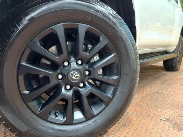 2022 Toyota Landcruiser Prado — photo 9 | Tuminion Kenya