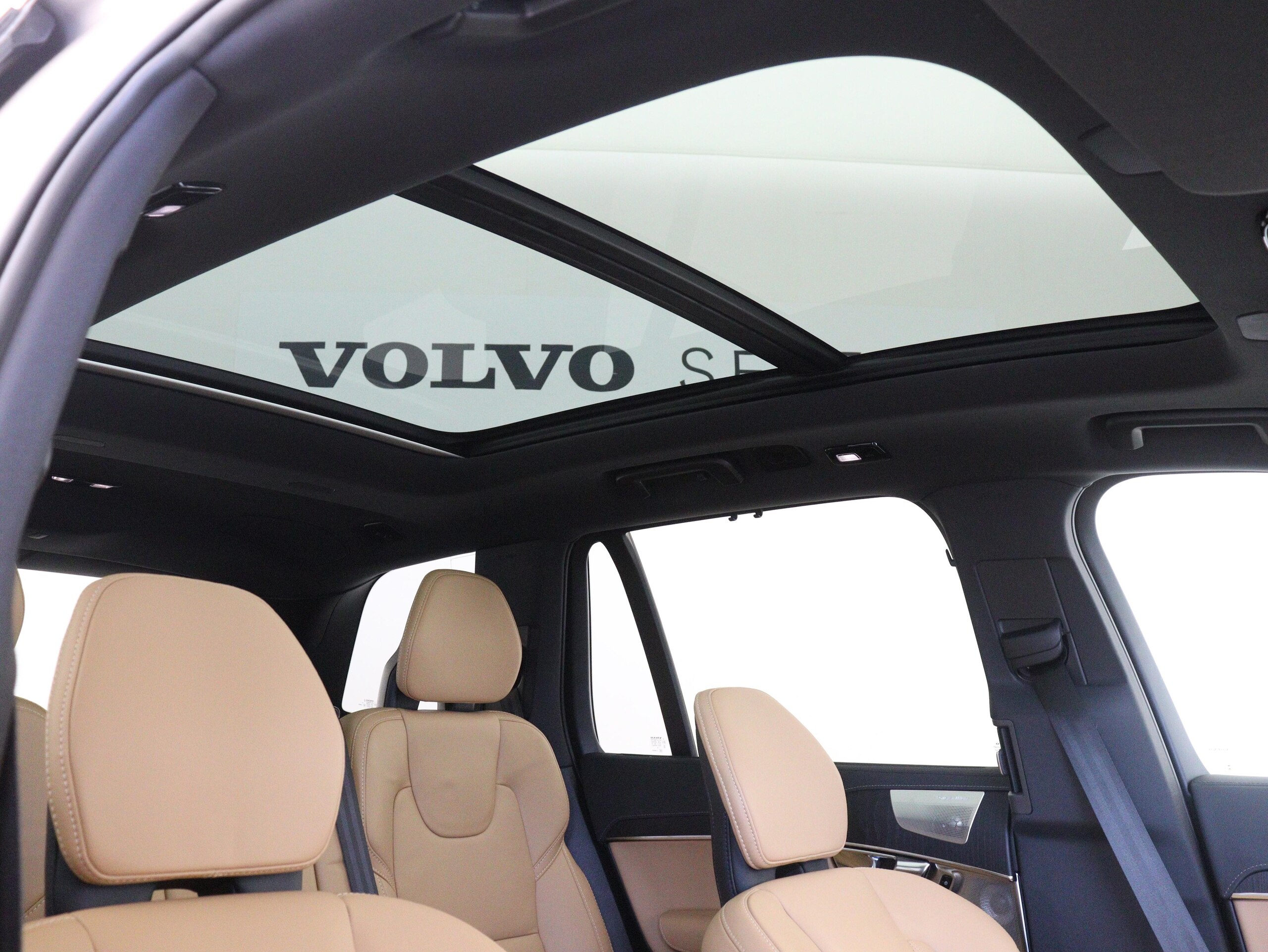 2024 Volvo Xc90 — photo 3