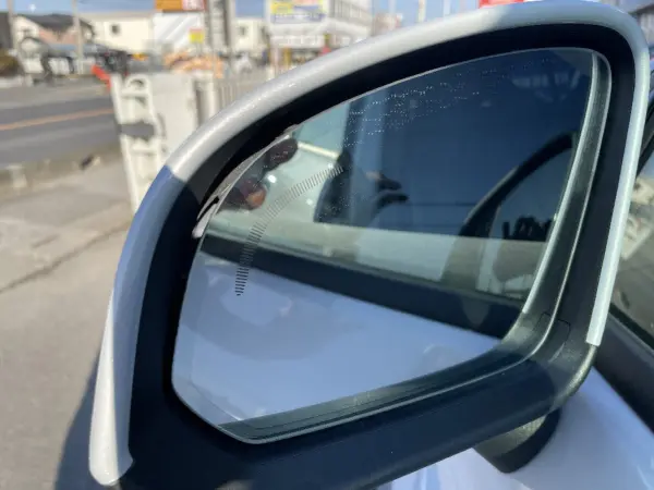 Volvo XC40 T4 Momentum — photo 9