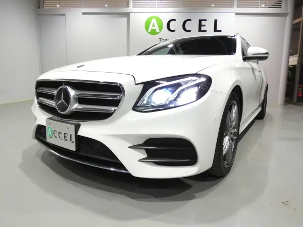 Mercedes-Benz E-Class Wagon E200 Avantgarde (BSG) AMG Line Exclusive Package Radar S AMG Aero & 19AW Black Leather Seats & Seat Heater Navigation TV 360 Camera Head-Up Display Burmester Sound Air Balance Package Ambient Light (Polar White) — photo 7