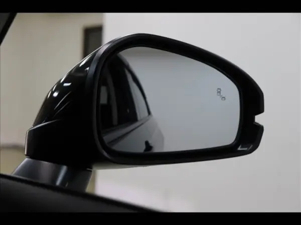Honda Vezel 1.5 e:HEV Z — photo 7