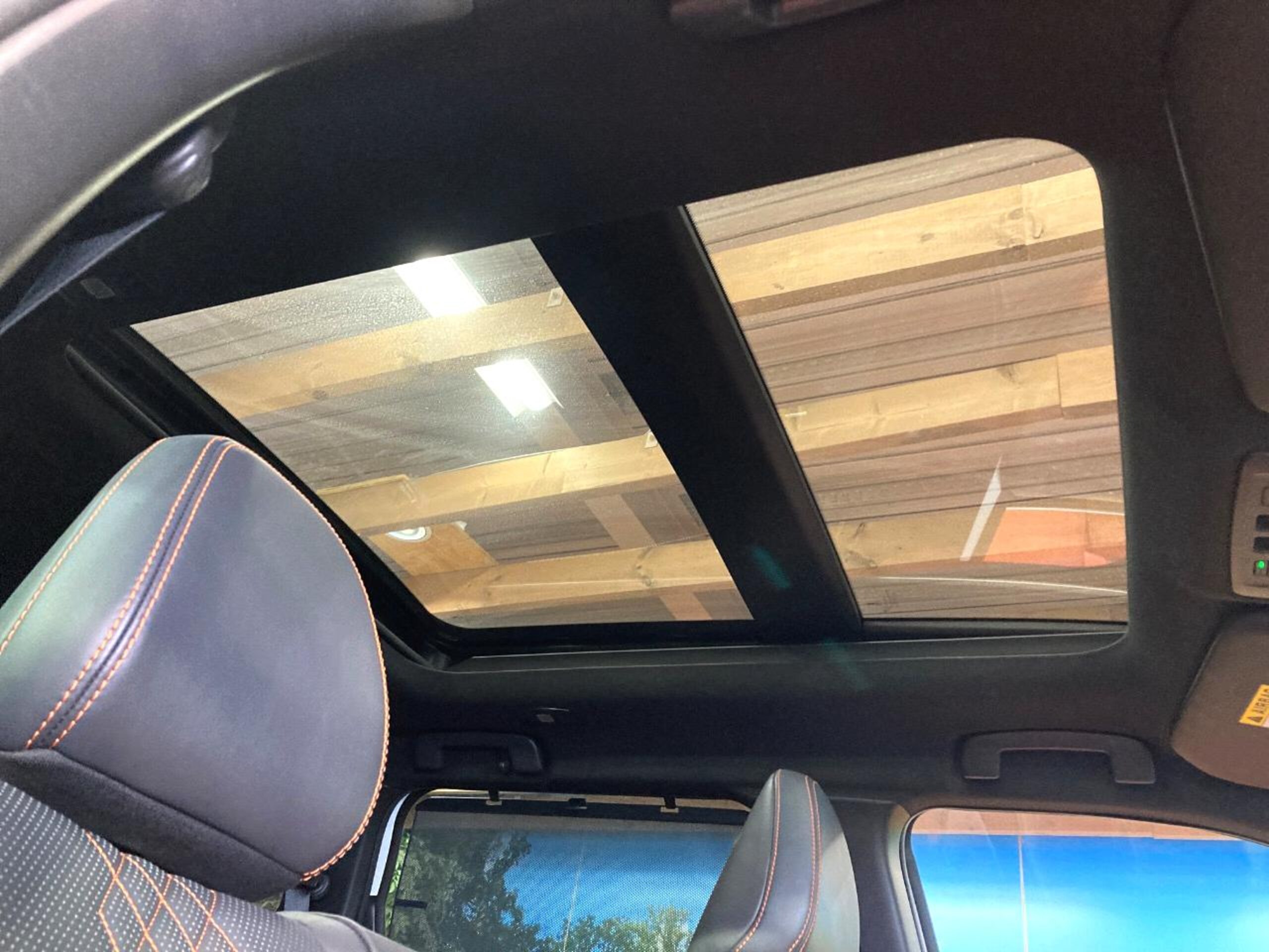 2023 Mitsubishi Outlander — photo 3