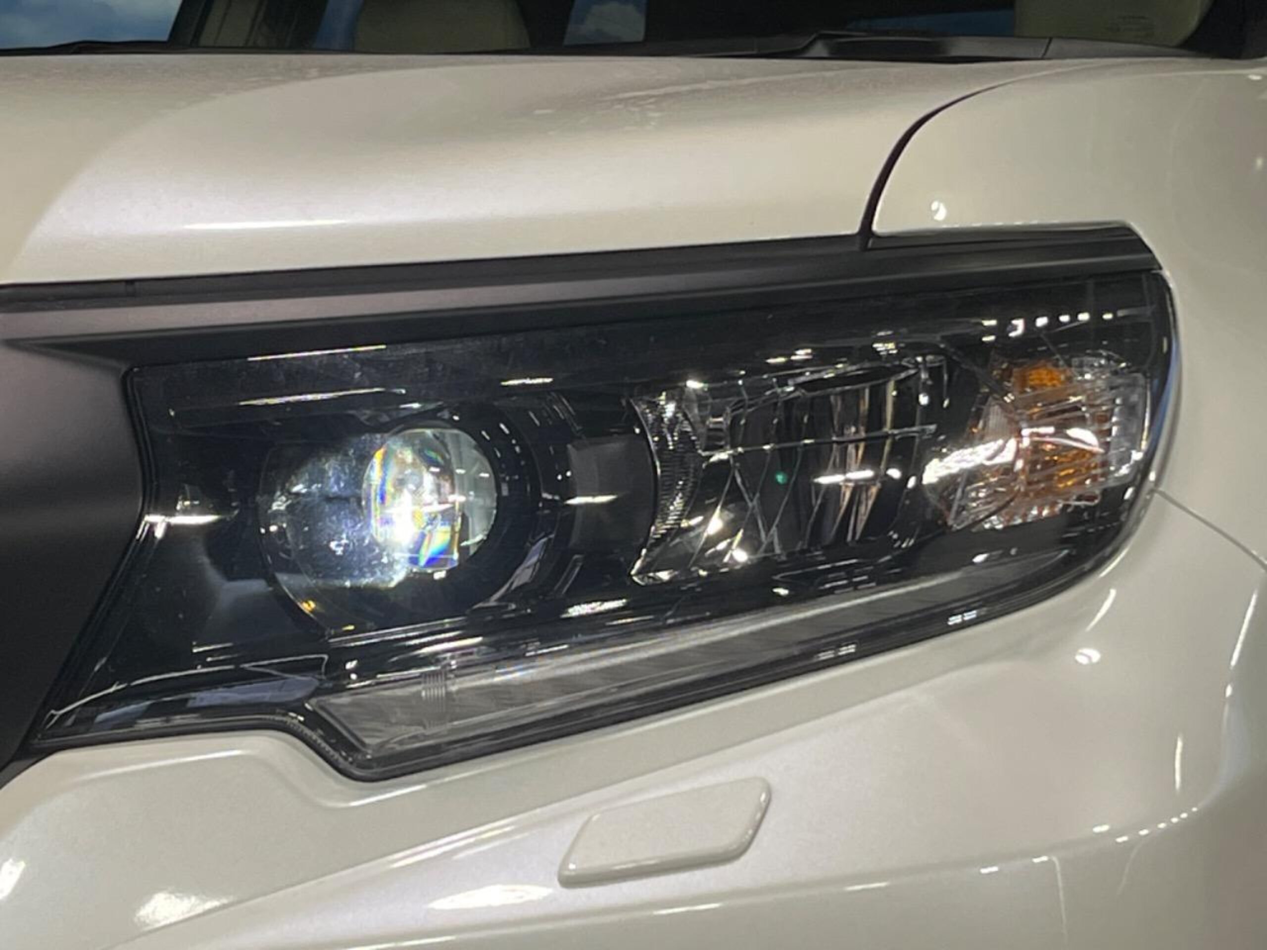 Toyota Land Cruiser Prado 2.8 TX L Package Matte Black Edition Diesel Turbo 4WD — photo 8