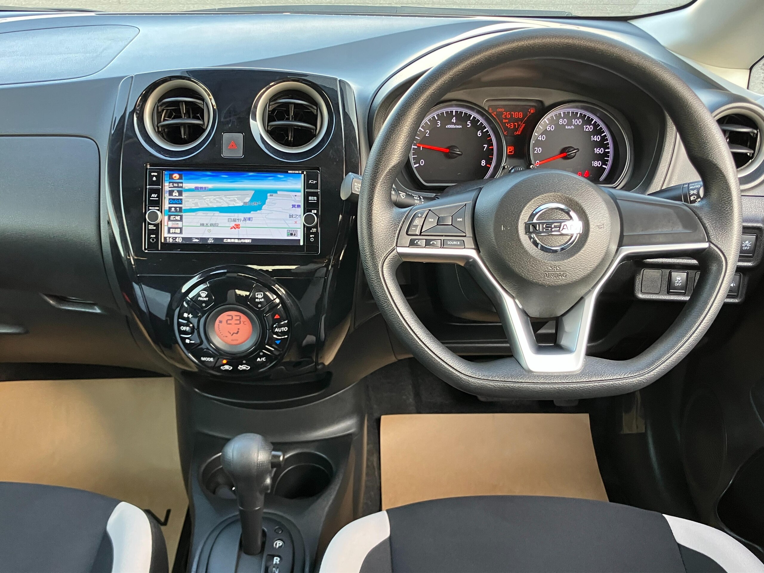 2019 Nissan Note — photo 2