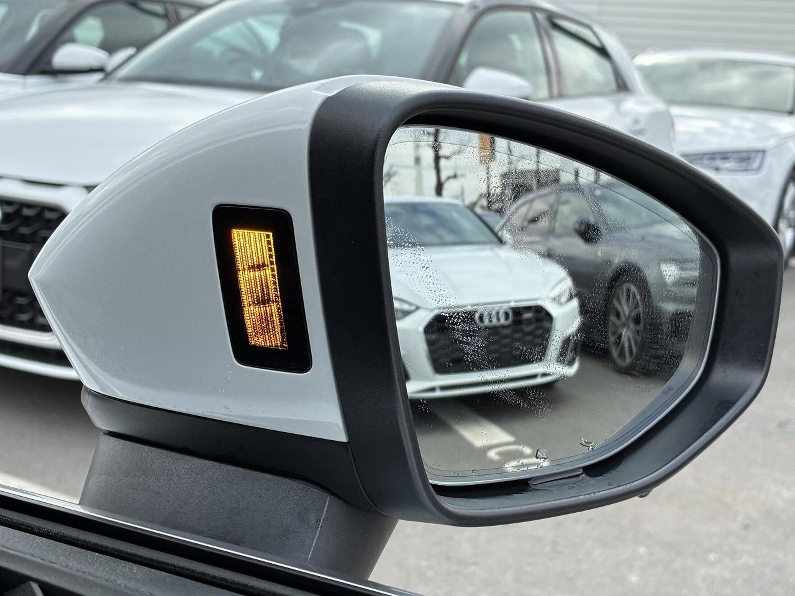 Audi A3 Sportback 30 TFSI Advanced Luxury Package — photo 8