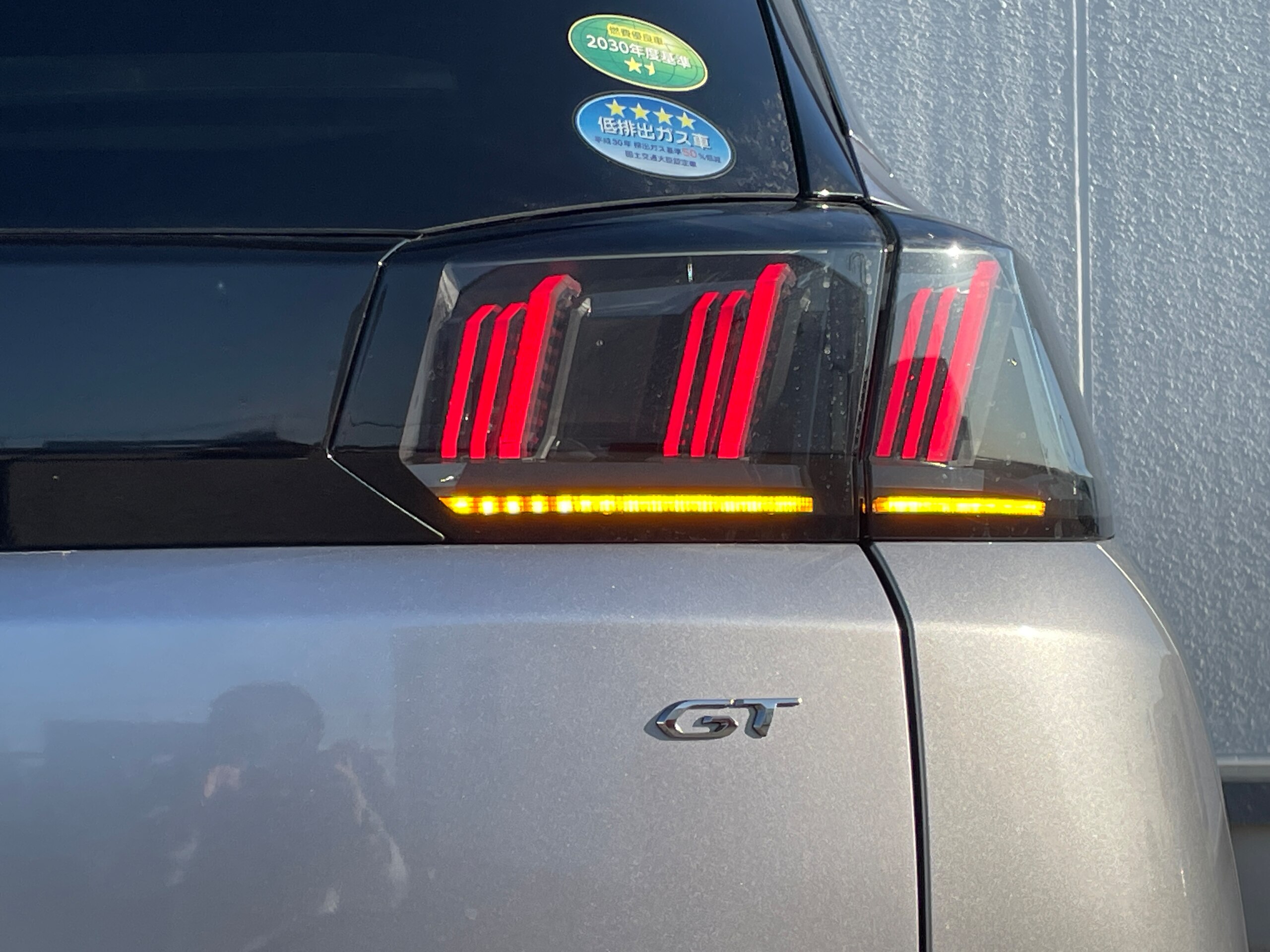 Peugeot 5008 GT Executive Edition Limited 120 Units Black Leather 360° Camera (Silver Two-Tone) — photo 9