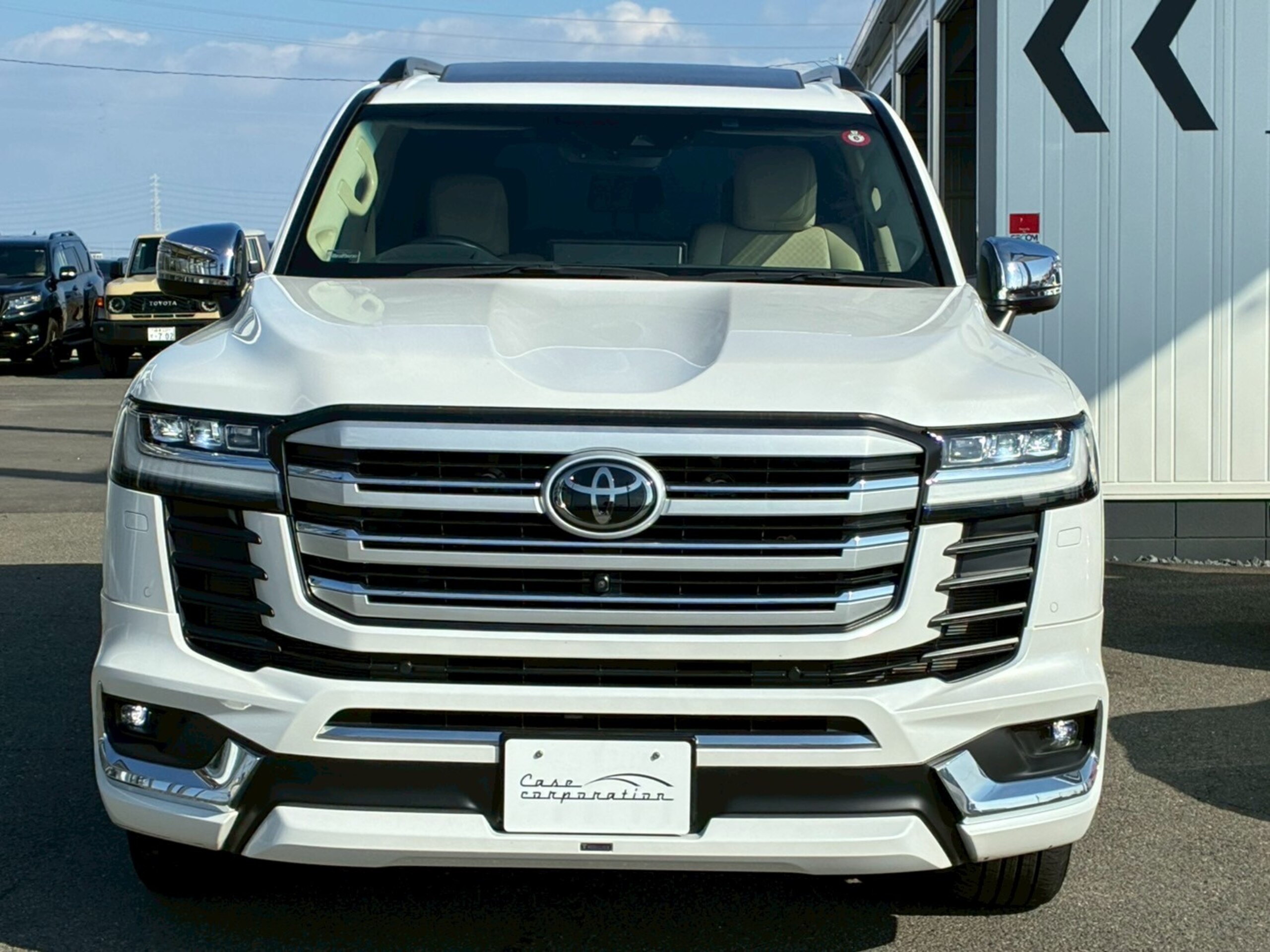 Toyota Land Cruiser 300 3.5 ZX 4WD — photo 8