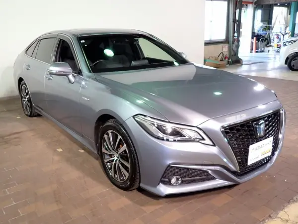 2018 Toyota Crown — photo 9 | Tuminion Kenya
