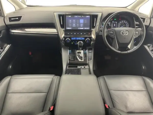 2018 Toyota Alphard — photo 2 | Tuminion Kenya