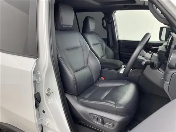 Toyota Land Cruiser 250 2.7 VX 4WD — photo 9