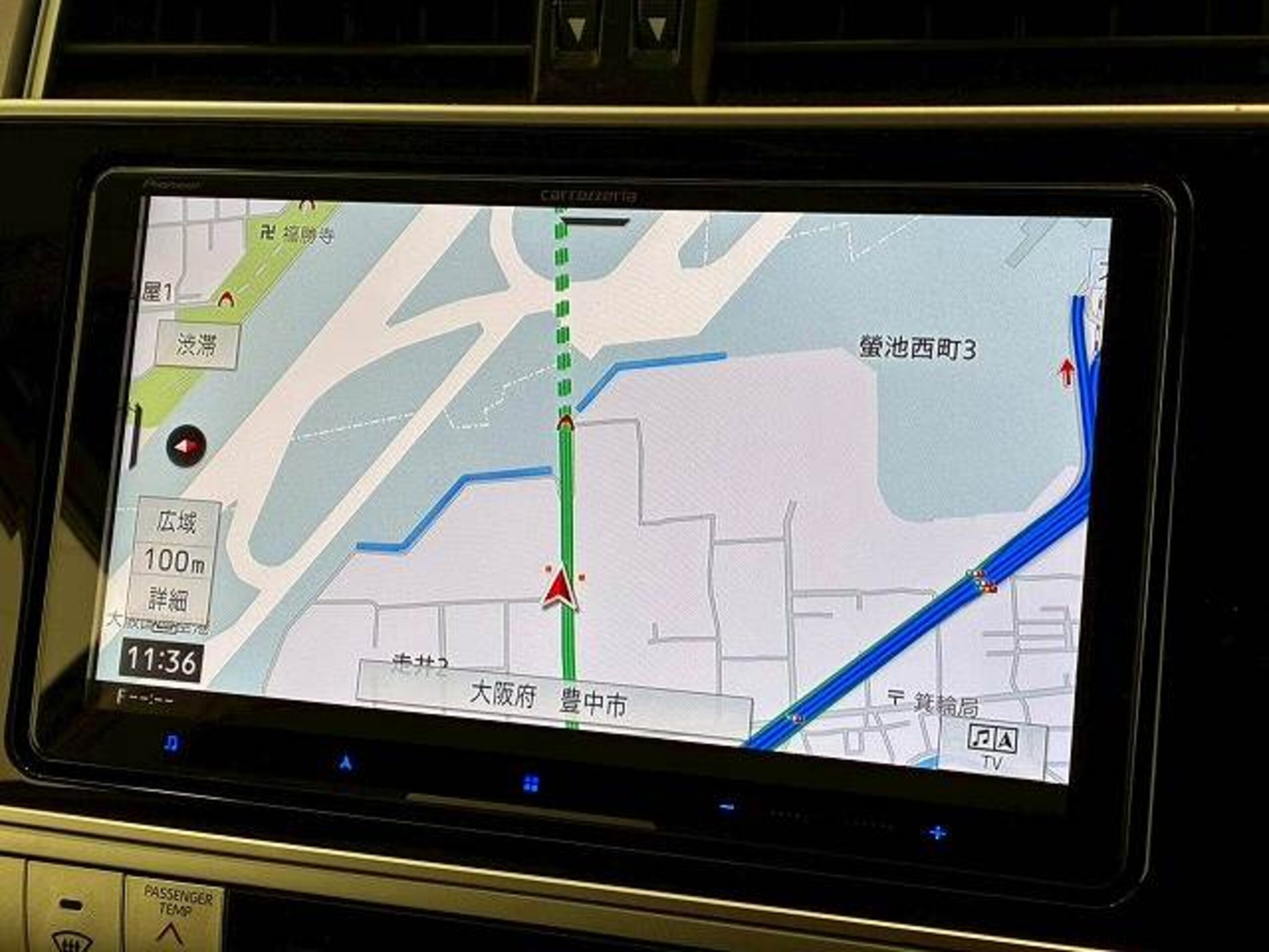 2021 Toyota Land Cruiser Prado — photo 2