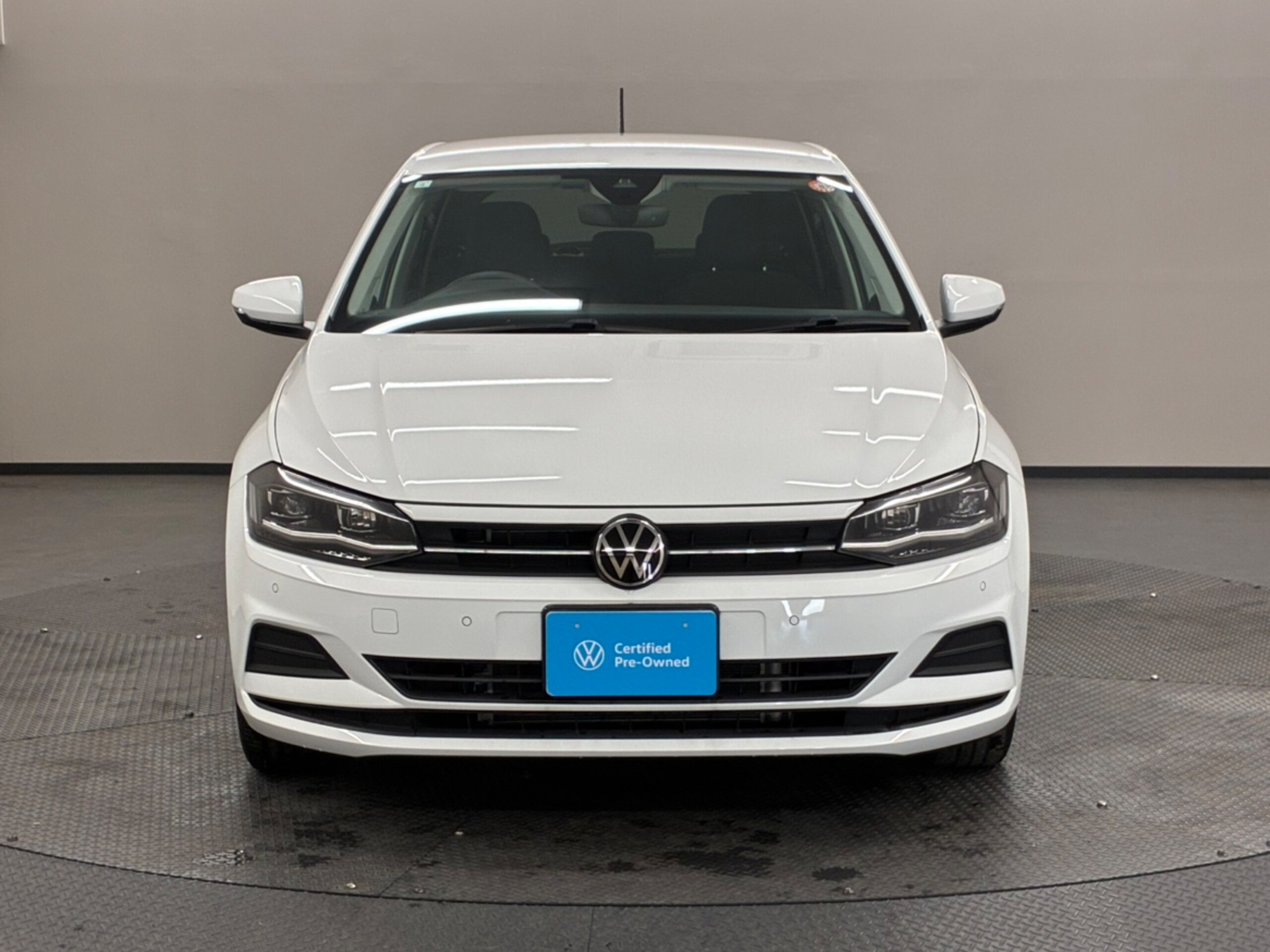 2021 Volkswagen Polo — photo 2