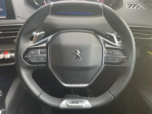 Peugeot 3008 GT BlueHDi Diesel Turbo Display Audio CarPlay Back/Side Camera Wireless Charging Half Leather Power Seat Massage Function Seat Heater Power Tailgate Active Safety Brake LED Active High Beam (Pearl White) — photo 7