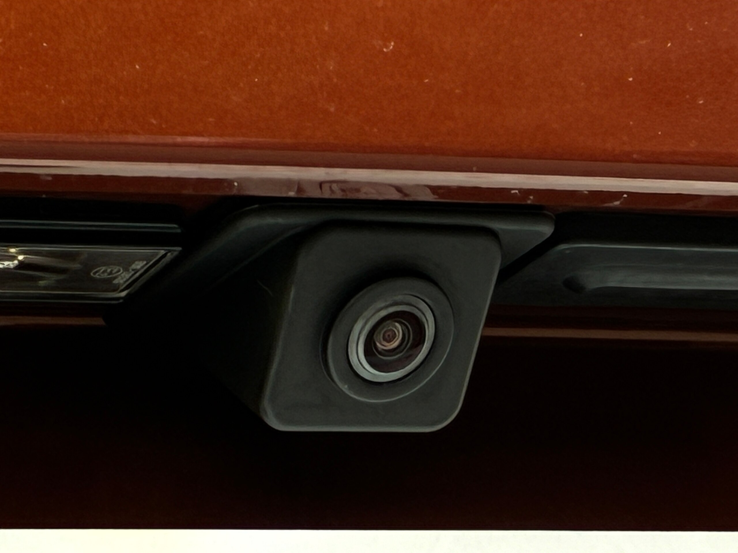 Peugeot 5008 GT BlueHDi Diesel Turbo Certified Used Car with Panoramic Sunroof, Adaptive Cruise Control, Blind Spot Monitor, Paddle Shifters, Heated Seats, Seat Memory, ETC, Dash Cam, Digital Mirror (VF3MJEHZRLS238350) — photo 9