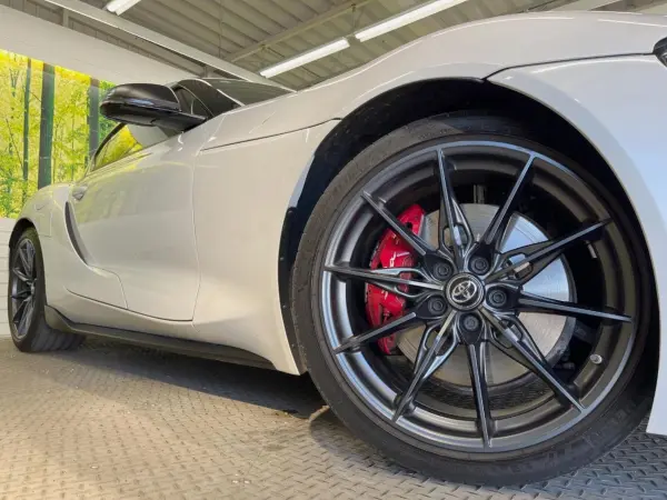 Toyota Supra 3.0 RZ 6MT Leather/Alcantara Combi Seat Pre-Crash Safety System ETC Genuine 19AW Manufacturer HDD Navigation JBL Sound Back Camera LDA BSM Adaptive High Beam Cruise Control (White Metallic) — photo 9