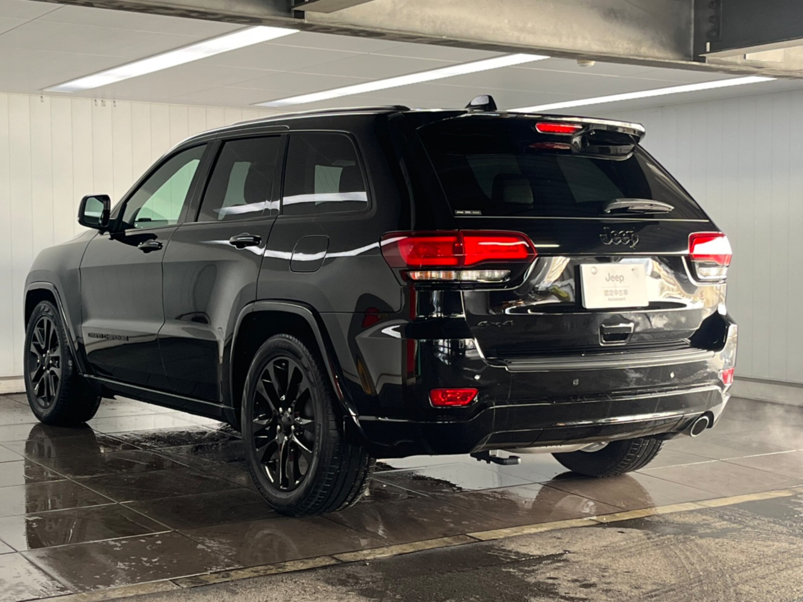 2019 Jeep Grand Cherokee — photo 2
