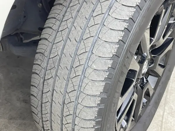 Toyota Land Cruiser Prado 2.8 TX L Package Black Edition Diesel Turbo 4WD Non-Smoking Genuine 9-inch Navigation Sunroof Radar Cruise Control Toyota Safety Sense Backup Camera Downhill Assist LED Headlights Black Leather Seats Ventilation & Seat Heaters ETC — photo 7