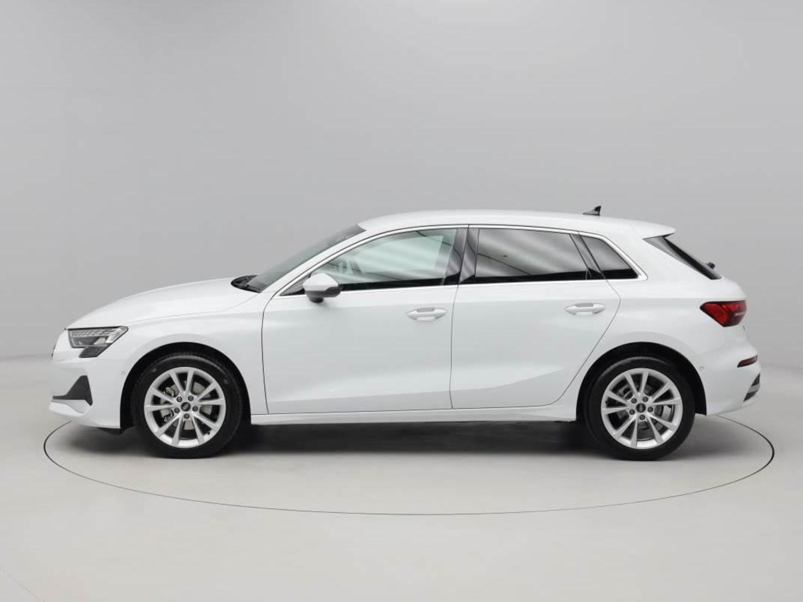 2025 Audi A3 Sportback — photo 3