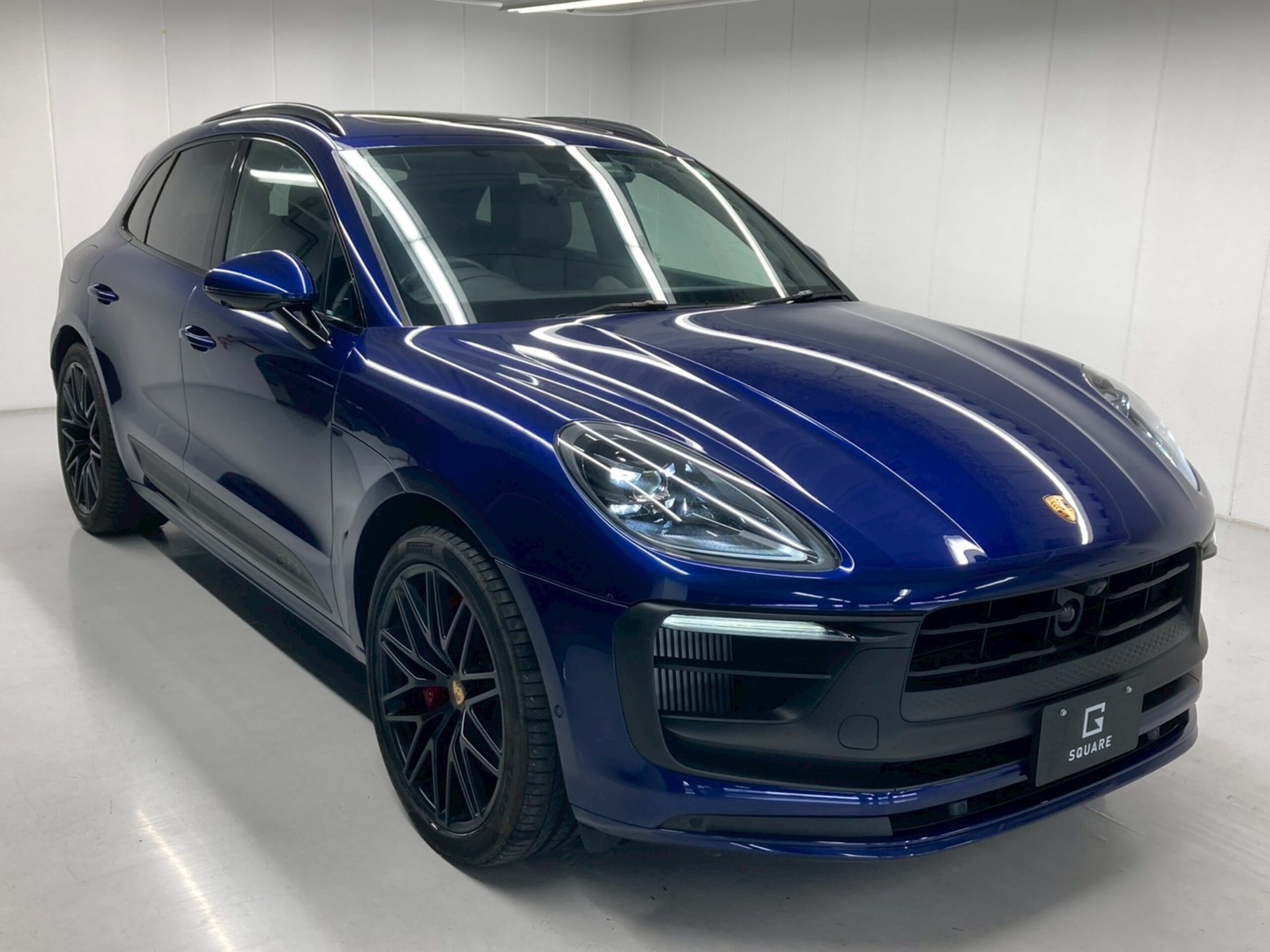Porsche Macan GTS PDK 4WD — photo 9