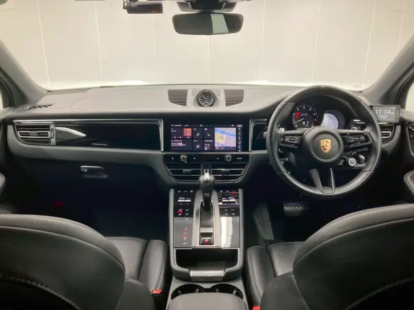 Porsche Macan GTS PDK 4WD — photo 7