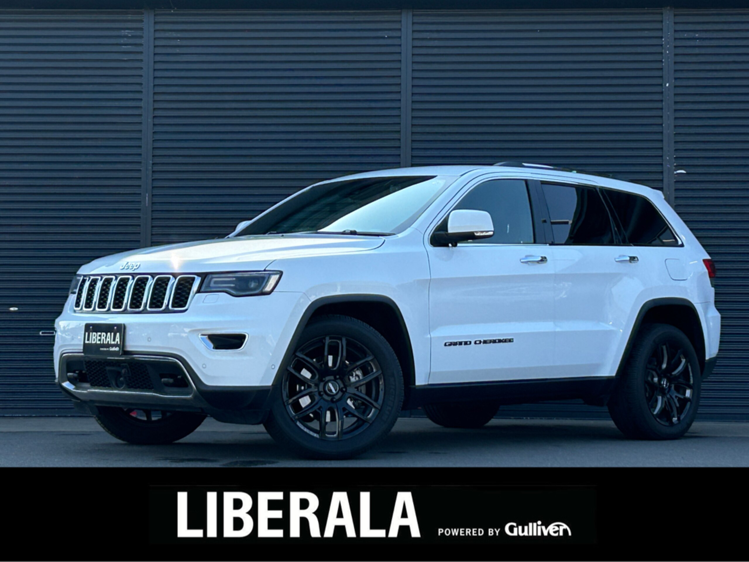 Jeep Grand Cherokee Limited (without Air Suspension) 4WD Late Model with Collision Mitigation, ACC, LaneSense, BSM, Front/Side/Rear Camera, ParkSense, RAYS 20-inch Alloy Wheels, Black Leather Seats, Seat Heater/Cooler with Memory Power Seats, Power Tailgate, ALPINE Sound System, Digital Inner Mirror, LED, Navigation, TV, Bluetooth, ETC, Front/Rear Dashcam, Genuine Alloy Wheels (Bright White Clear Coat)