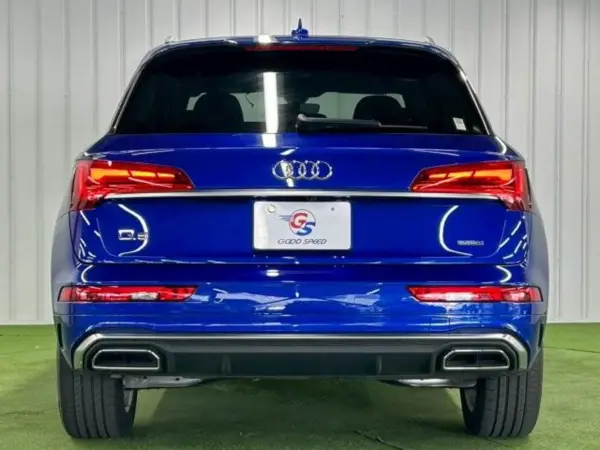 Audi Q5 40 TDI Quattro S Line Diesel Turbo 4WD with Apple CarPlay, Seat Heater, Power Rear Gate, Full-Seg, Surround Camera, Power Seat, Clearance Sonar, Idling Stop, Auto Air Conditioning, Parking Assist, ETC 2.0, Adaptive Cruise Control, LED (Blue) — photo 9