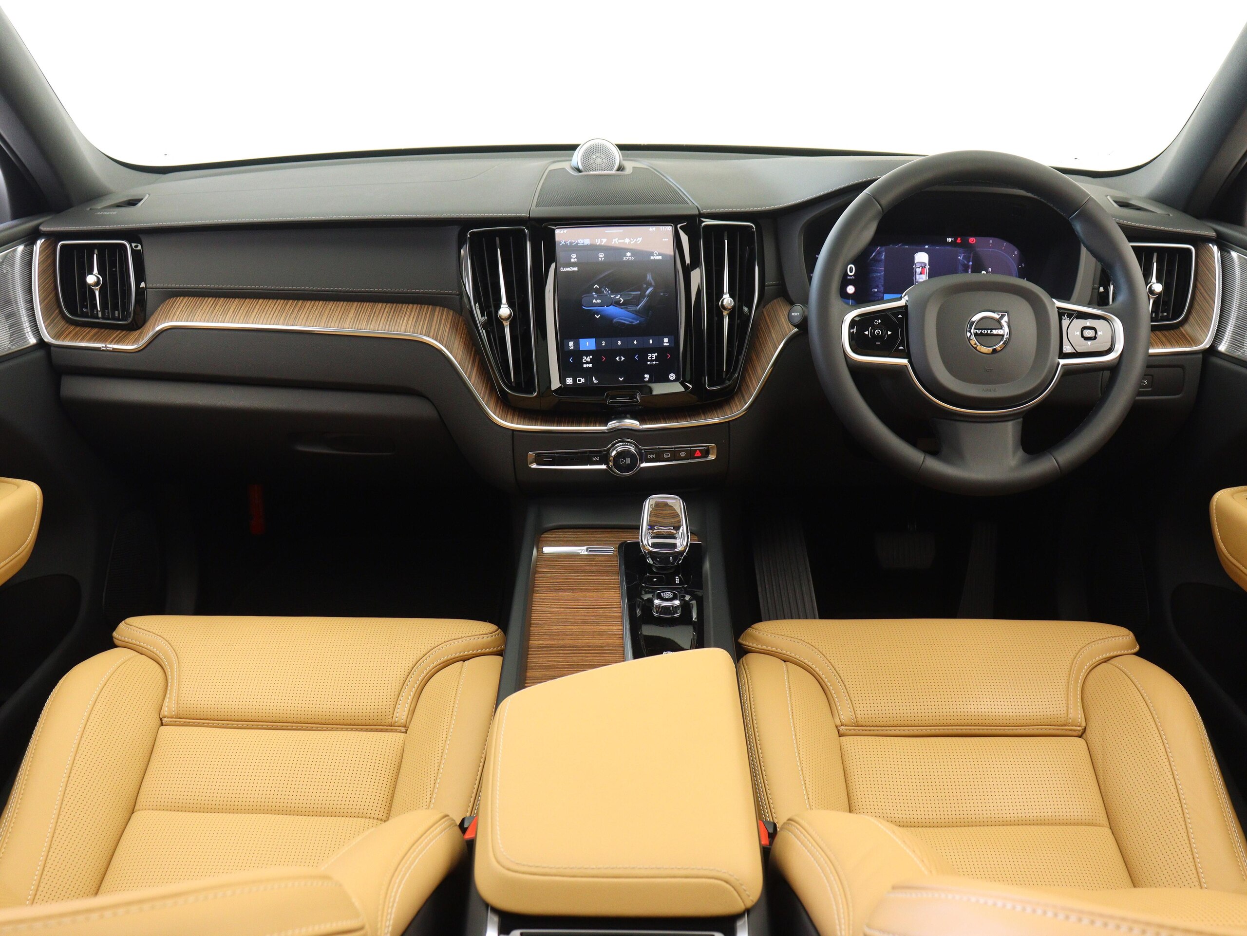 2023 Volvo Xc60 — photo 3