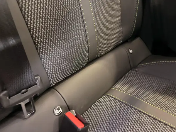 Peugeot 208GT Facelift Model — photo 9