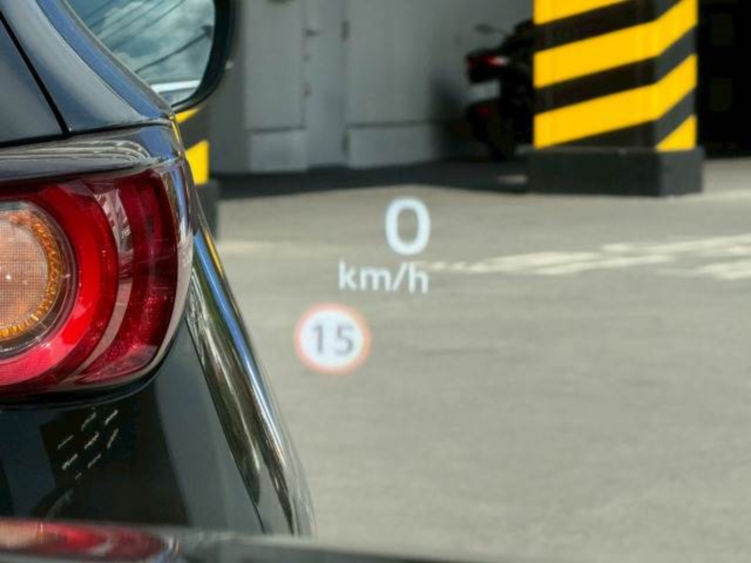 Mitsubishi Outlander PHEV 2.4 P 4WD — photo 8