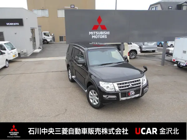 Mitsubishi Pajero 3.2 Long Exceed Diesel Turbo 4WD Rockford Back Camera ETC Aftermarket Muffler (Black)