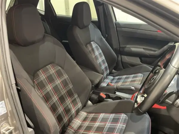 Volkswagen Polo GTI Technology Package Safety Package DiscoverPro Package Apple CarPlay GTI Exclusive LED Headlights 17-inch Alloy Wheels & Red Brake Calipers Dashcam (Lime Stone Gray Metallic) — photo 7