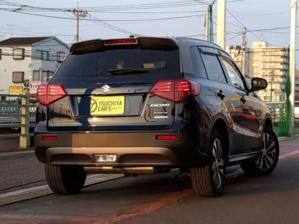 2022 Suzuki Escudo — photo 2