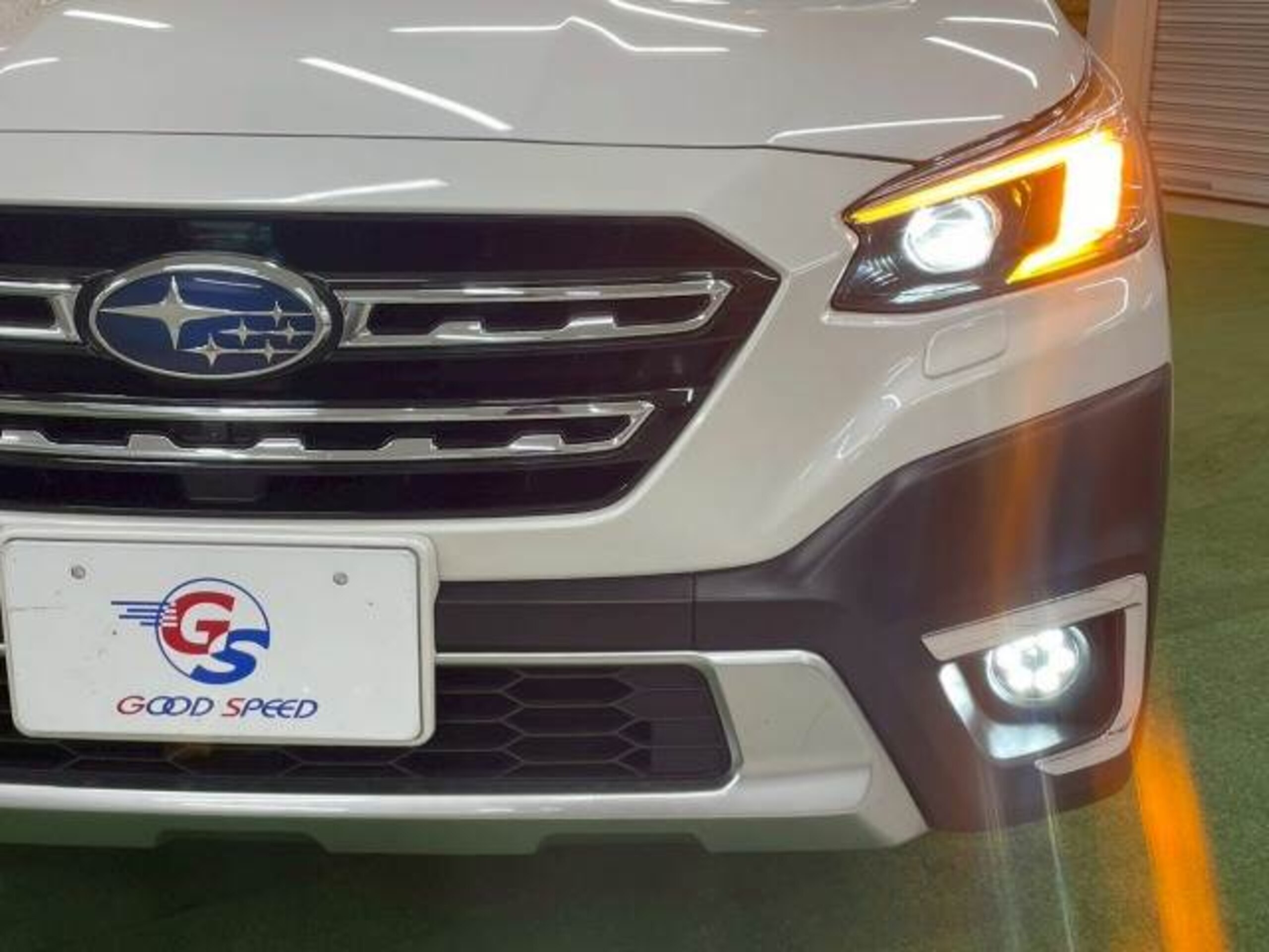 Subaru Legacy Outback 1.8 Limited EX 4WD — photo 8