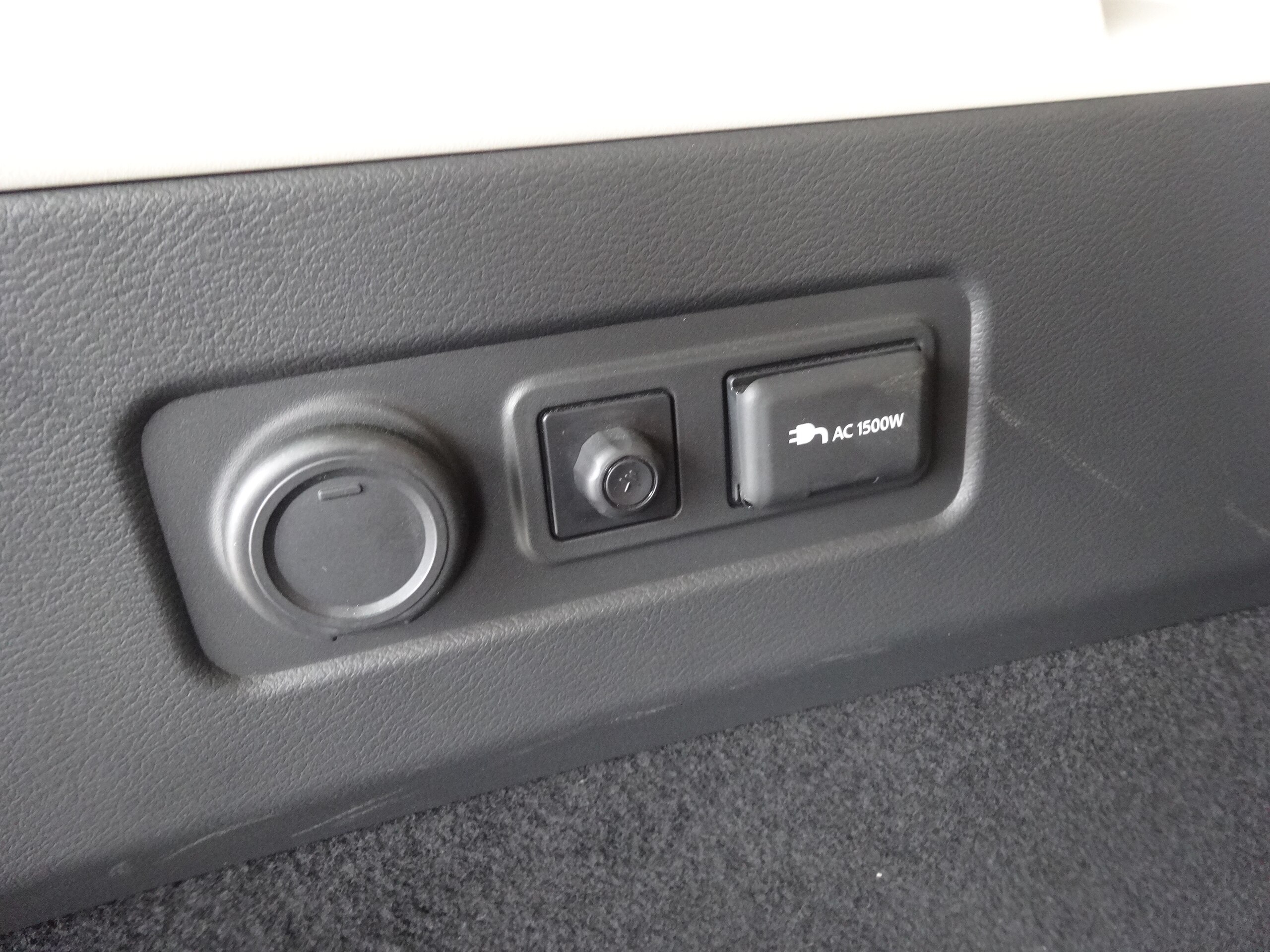 Nissan X-Trail 1.5 G e-4ORCE 4WD — photo 8