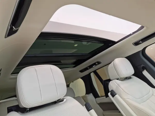 2023 Landrover Rangerover — photo 2