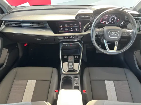 2022 Audi A3 Sportback — photo 2