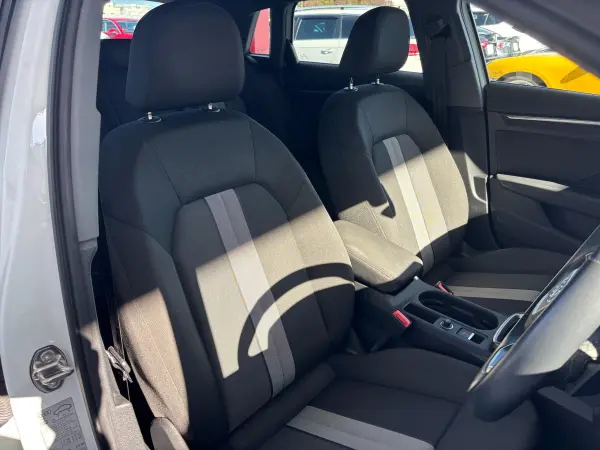 Audi A3 Sportback 30 TFSI Advanced MMI Driver Assist Genuine Navi/Full-Seg Back Camera Genuine Aluminum ETC Smart Key (Glacier White Metallic) — photo 9