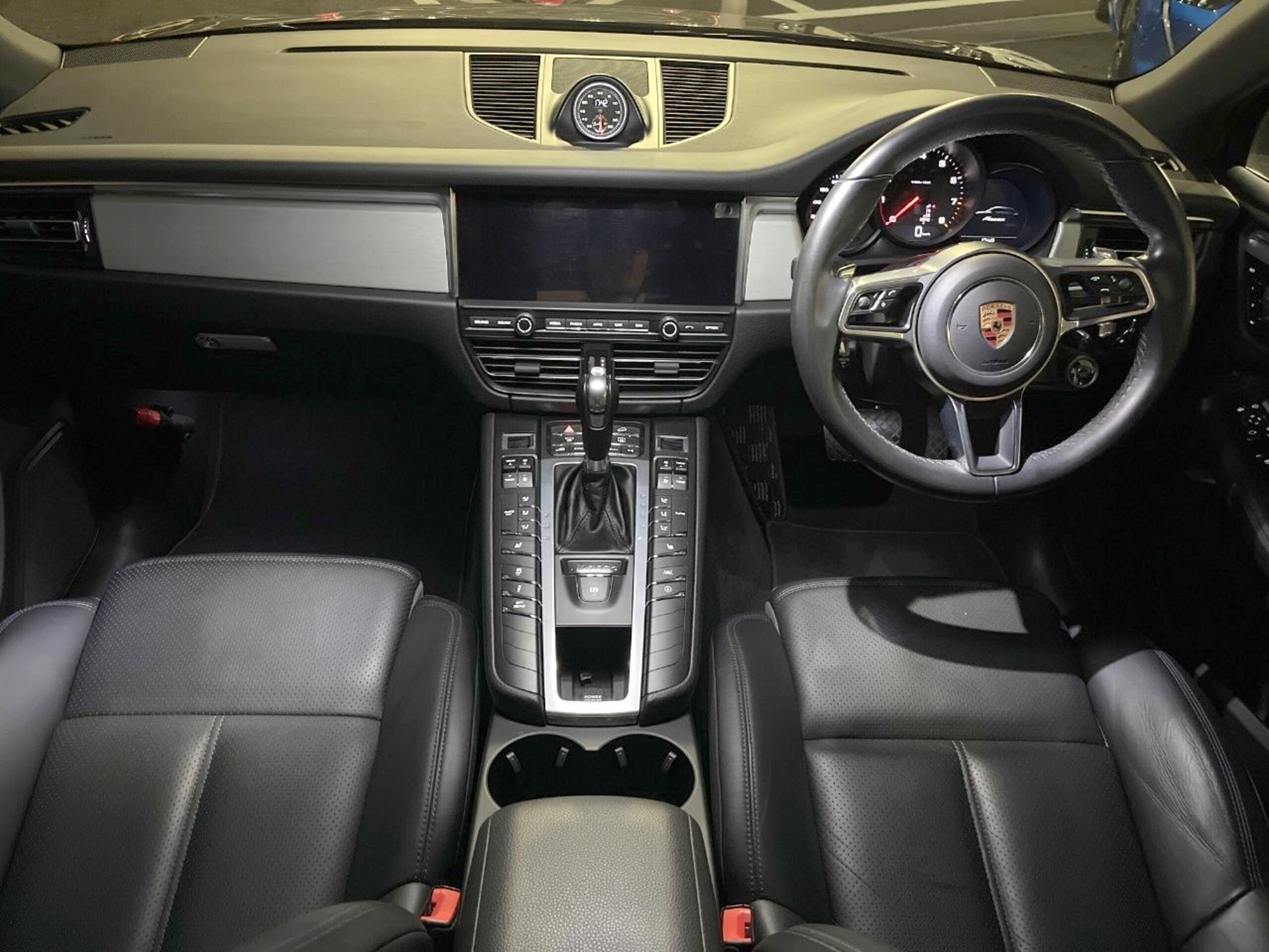 2019 Porsche Macan — photo 2