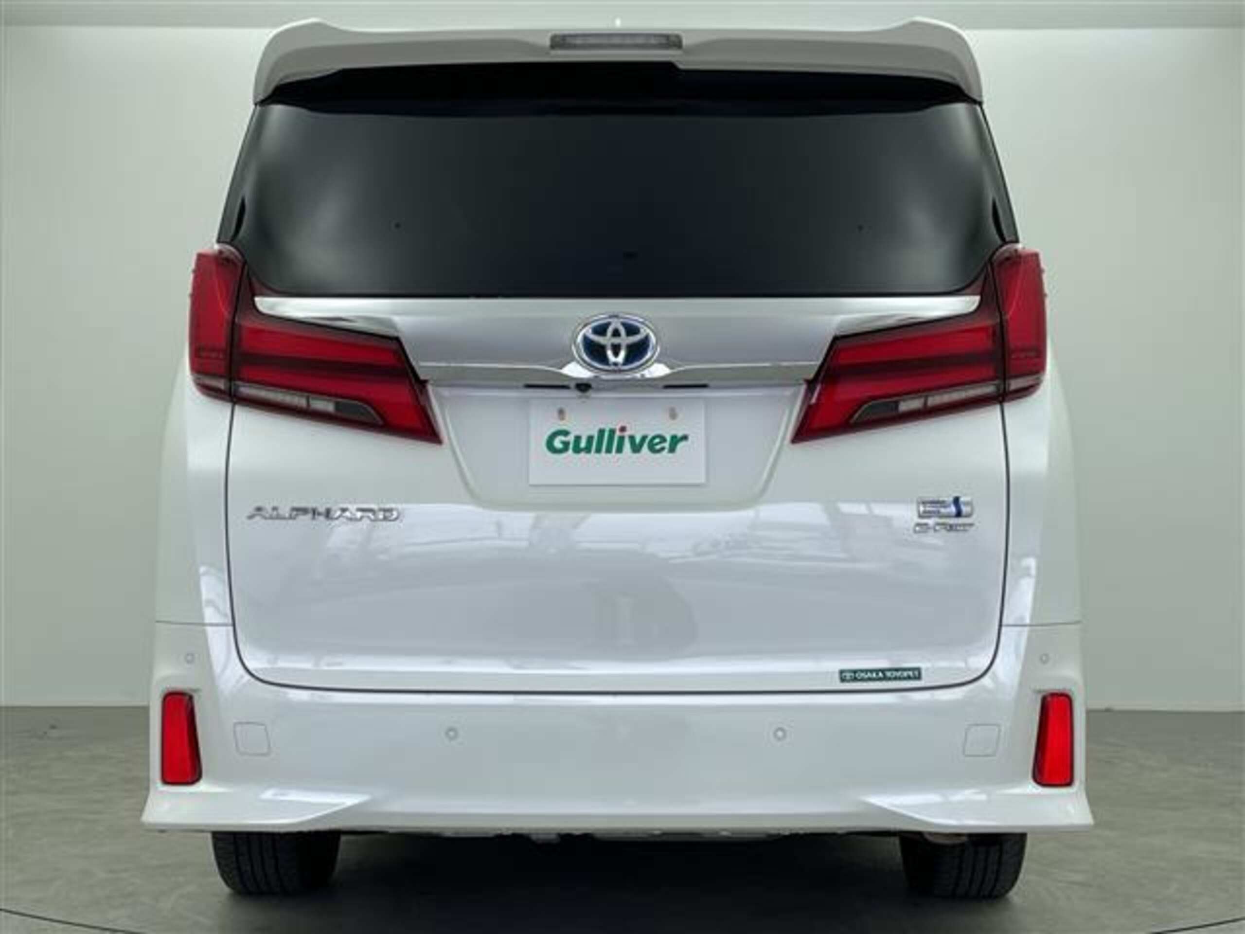 Toyota Alphard Hybrid 2.5 SR C Package E-Four 4WD — photo 9