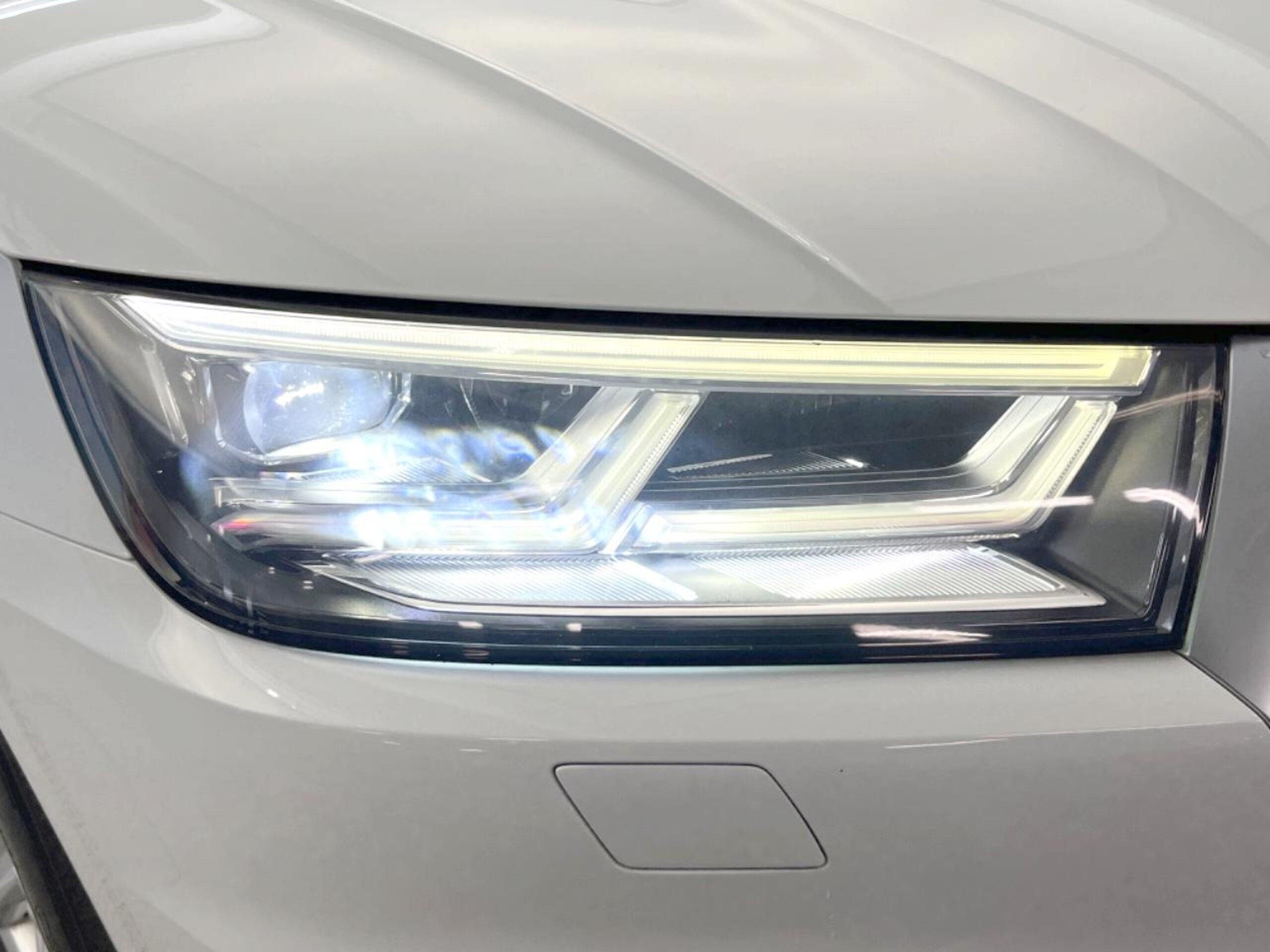 Audi Q5 40 TDI Quattro Sport Diesel Turbo 4WD — photo 8