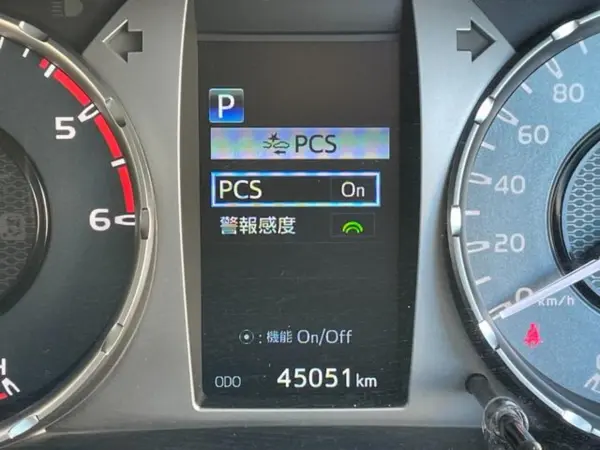 Toyota Hilux 2.4 Z Diesel Turbo 4WD — photo 7