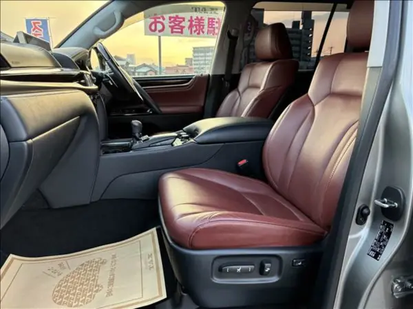 2018 Lexus Lx — photo 8 | Tuminion Kenya