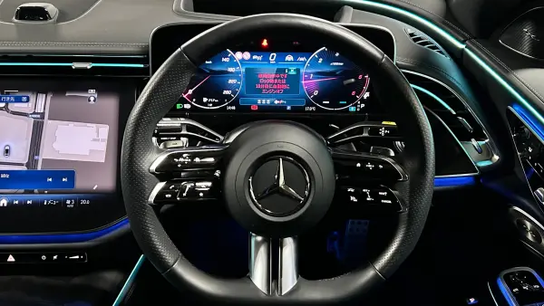 Mercedes-Benz E-Class E220 d Avantgarde AMG Line Package (ISG Equipped Model) Diesel Turbo MP202401 E220d Avantgarde High-Tech Silver Nappa Leather Black AMG Line Package Advanced Package Digital Interior Package Leather Exclusive Package Diesel Turbo MBUX (High-Tech Silver) — photo 9