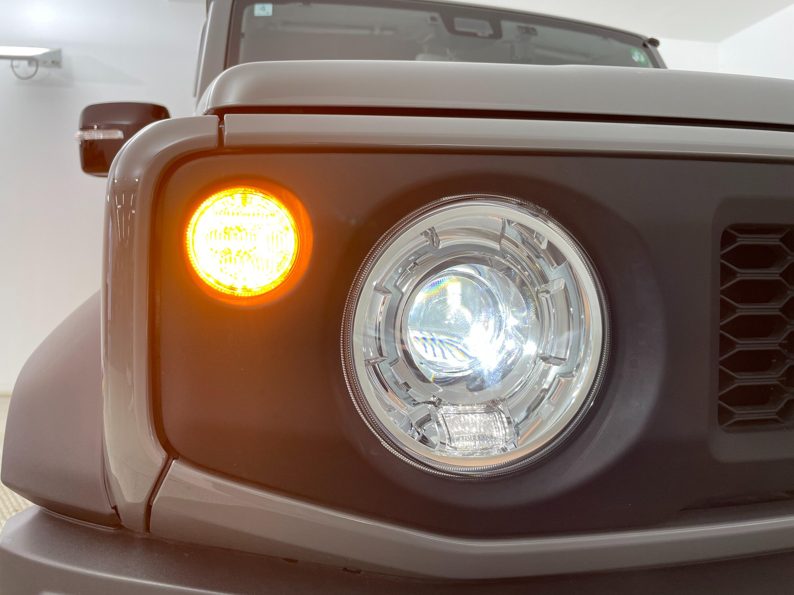 Suzuki Jimny Sierra 1.5 JC 4WD — photo 9