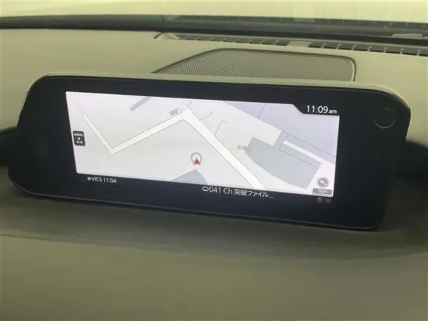 2021 Mazda 3 Fastback — photo 3