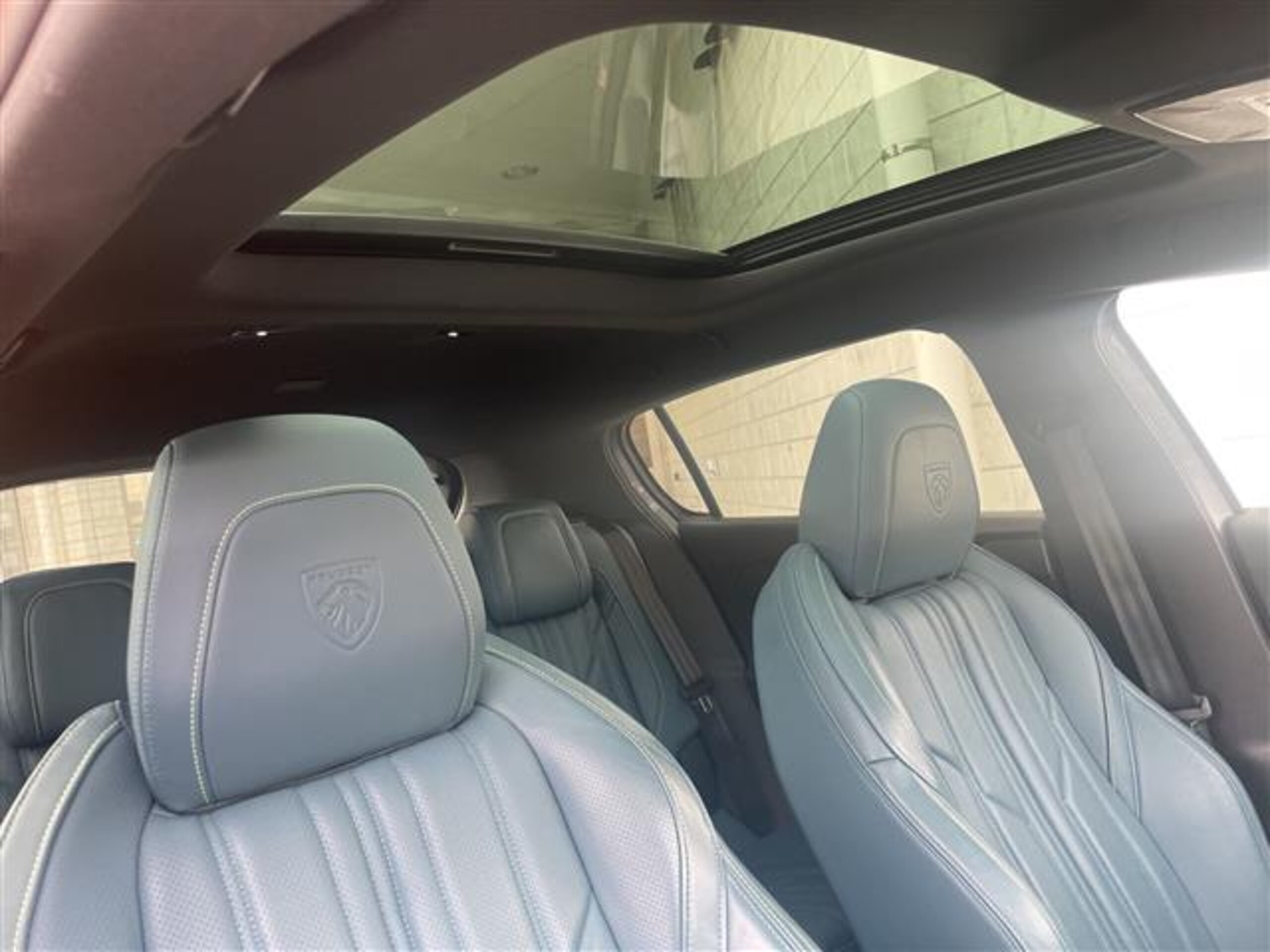 2023 Peugeot 308 — photo 3