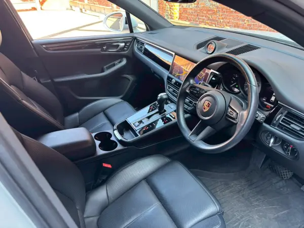 Porsche Macan S PDK 4WD — photo 9