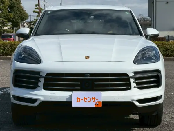 2021 Porsche Cayenne — photo 2 | Tuminion Kenya